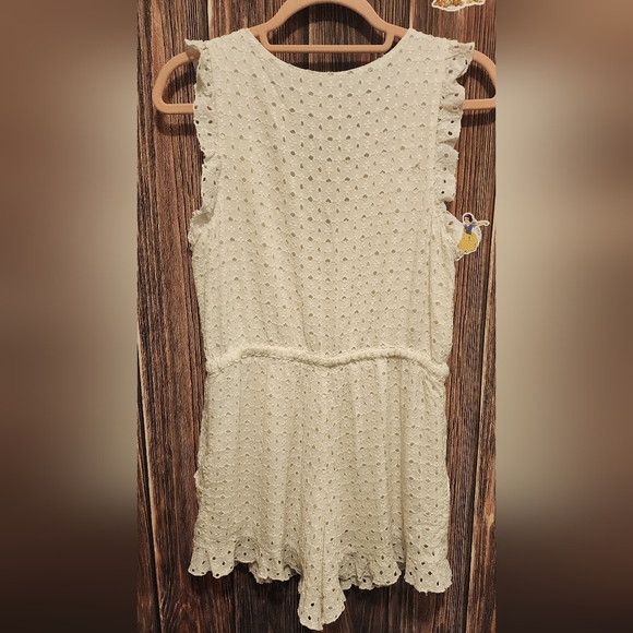 WILLOW&CLAY ROMPER - Picture 2 of 4